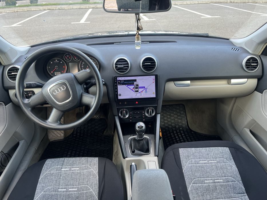 Vand Audi A3 an 2011 stare perfecta