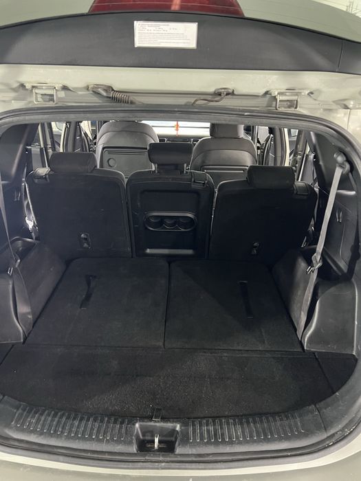 Kia Carens 1.7 CRDI 16 v