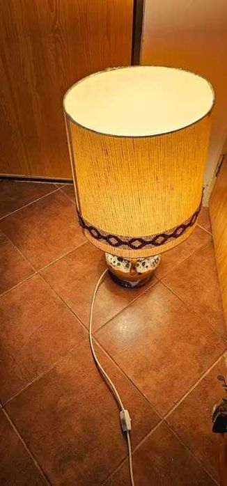 lampadar veioza veche interbelica de masa sau podea