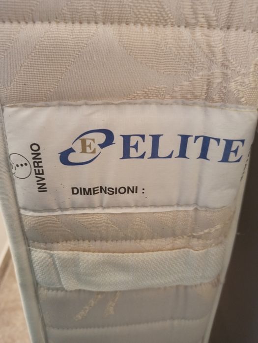 Продавам детски матрак с калъф