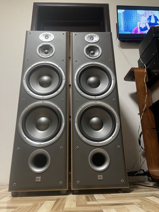 Boxe Jbl E100  250W 8 Ohmi