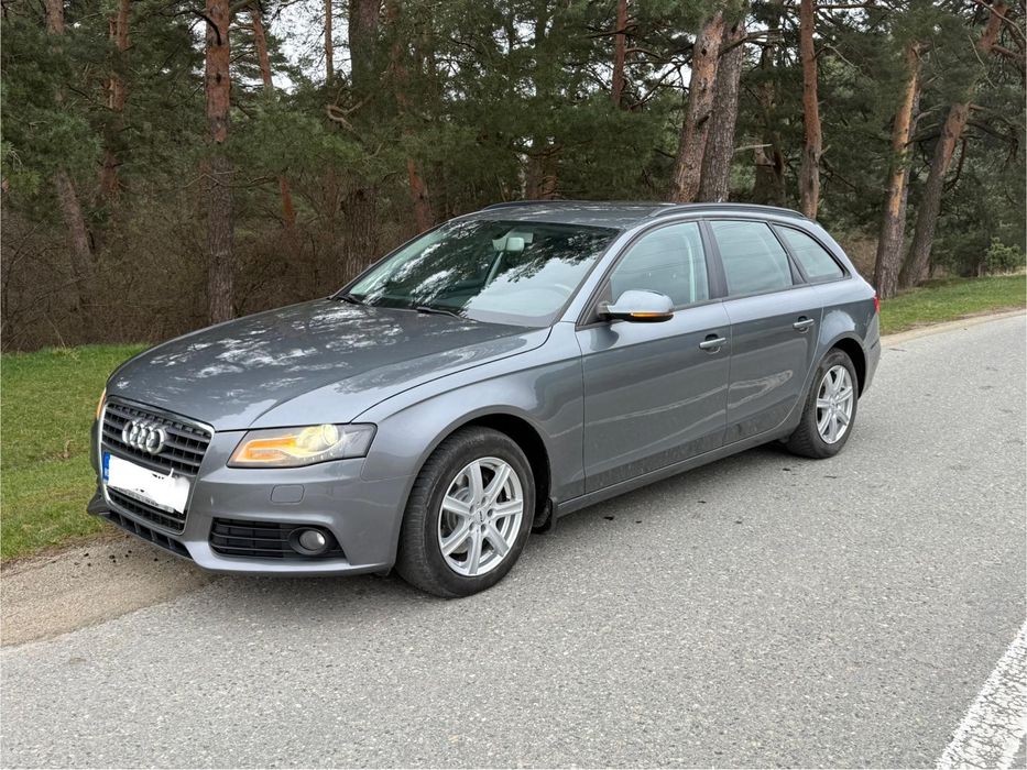 Vând Audi A4 sline dizel 20 l