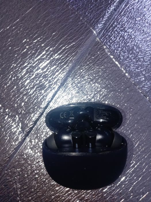 Продам Realme buds air 2