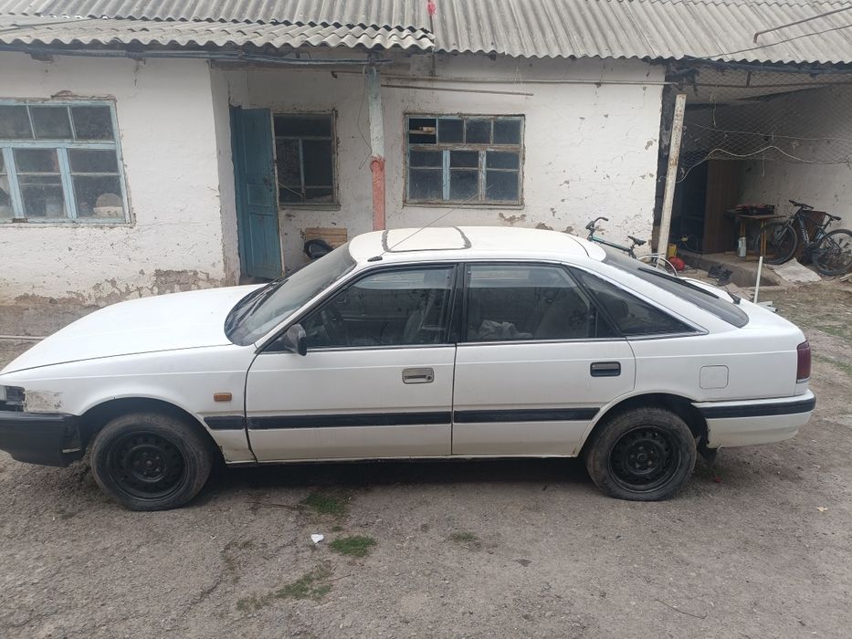 Авто машина мазда 626 сатылады.