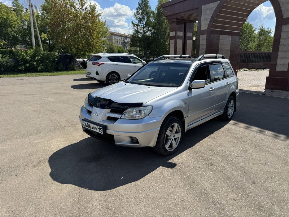 Продам Митсубиси Аутлендер 1