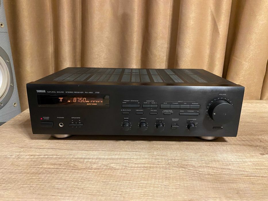 Yamaha RX-460, amplituner