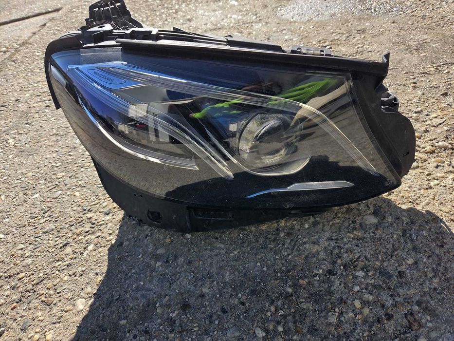 Far Dreapta Mercedes E-Class W213 C238 W238 multi beam BLUE