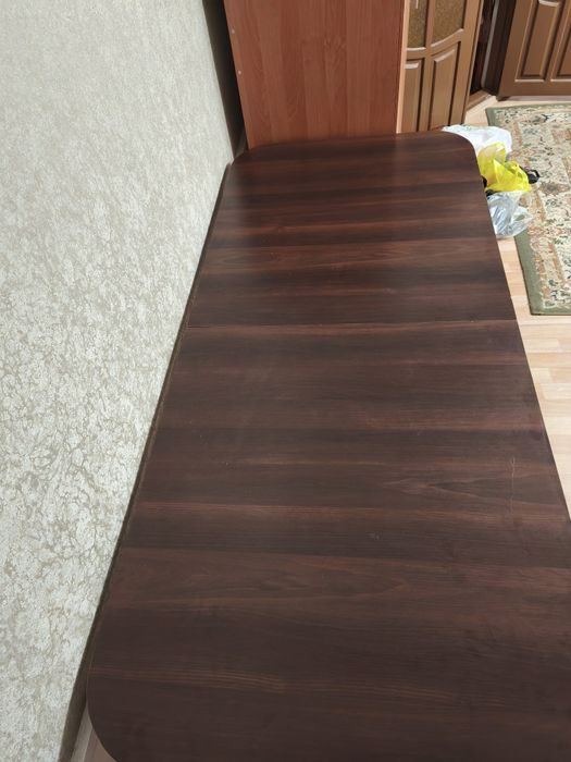 стол деревянный, б/у