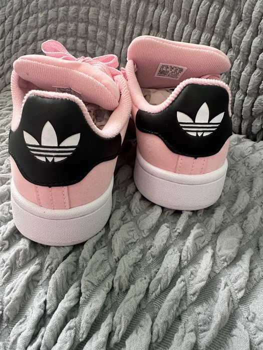 Adidas campus pink