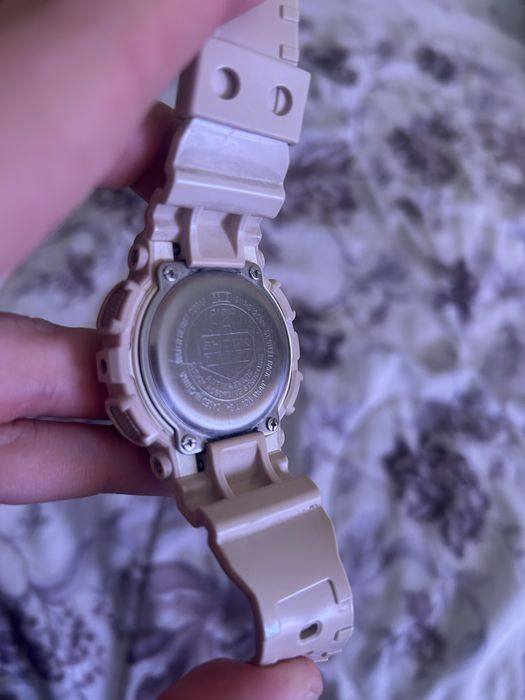 G-Shock часовник
