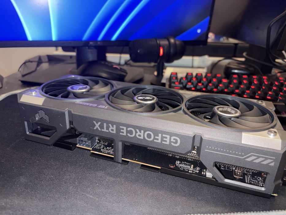 Rtx 5060 Asus Tuf Gaming 8gb OC