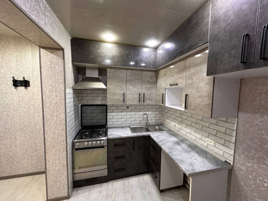 Продаётся 3х Комнатная Квартира на ТТЗ-2 с Балконом 1,5х6