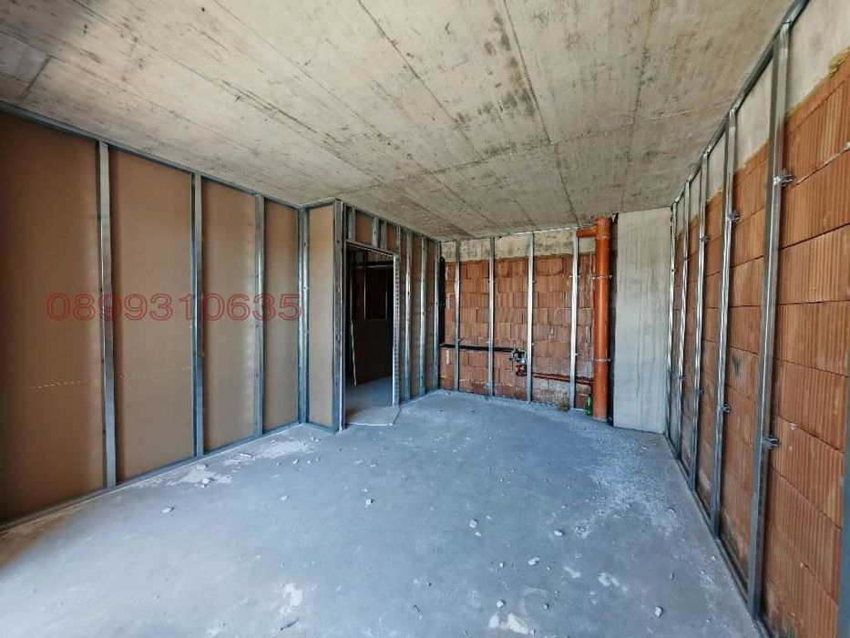 Продава се Двустаен апартамент в Варна, Младост 1 - 64 кв.м за 1048 €/кв.м - Снимка #7