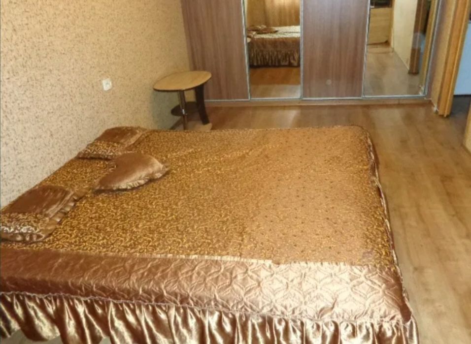 Сарыарка 11-Кенесары,  2ч 2000