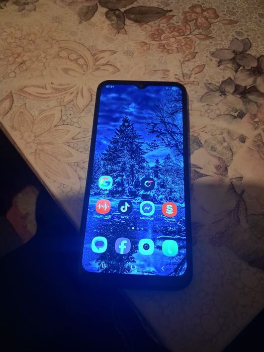Samsung a 14 de un an jumate