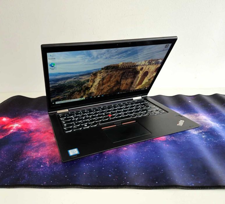 Laptop LENOVO ThinkPad Yoga 370 13,3"FHD i5-7300U 16 GB RAM 256 GB SSD