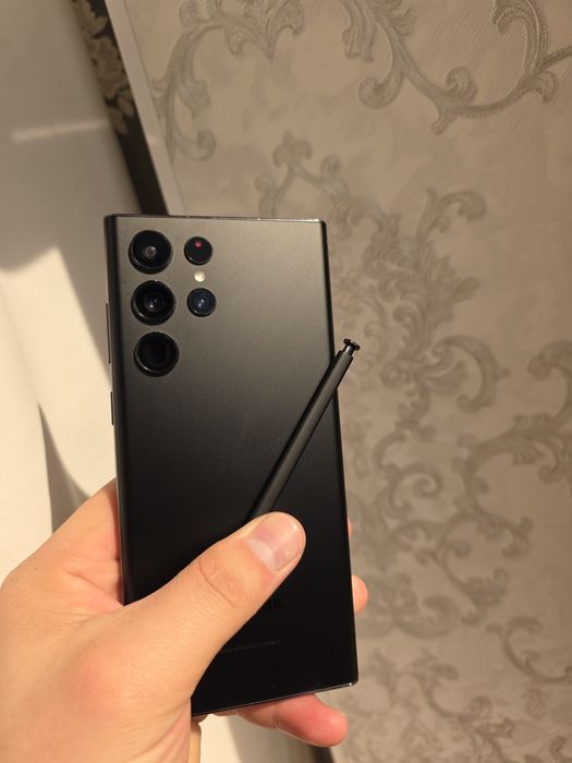 Samsung s 22 Ultra 12/256 gb tinu tel obmenga
