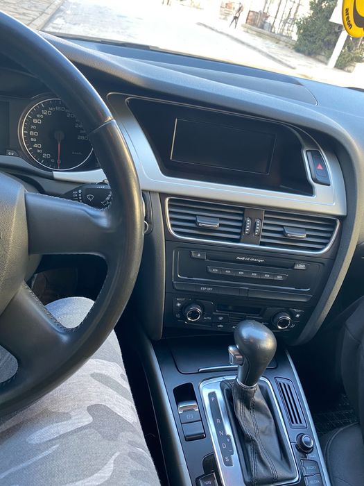 Ауди А4 Б8 2009г