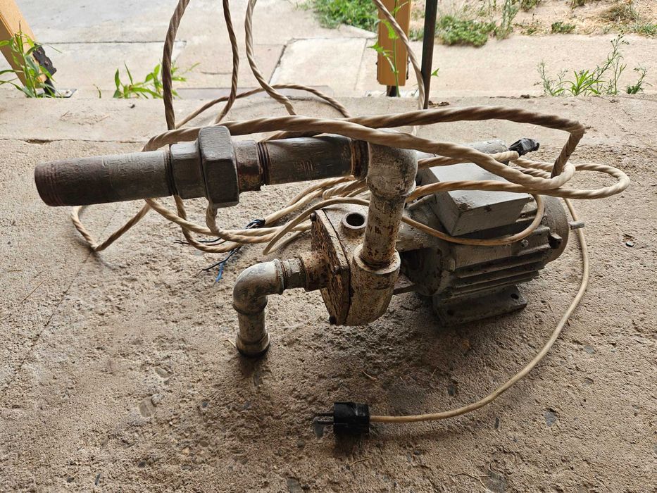 Помпа за сонда електричиска