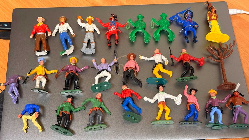 Cowboy indieni hong kong timpo toys modele rare