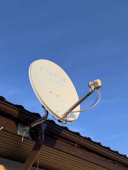 Antena satelit TV cu 2 receivere Digi