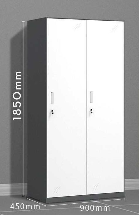 Металлический шкаф для одежды и личных вещей сотрудников