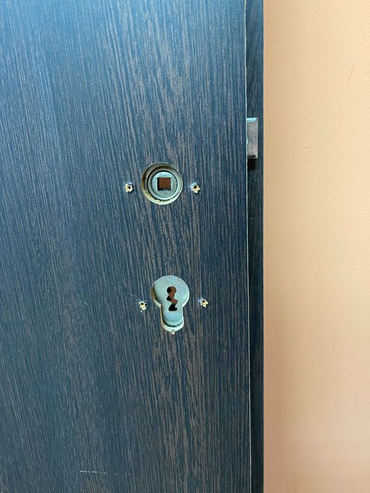 Интериорни врати