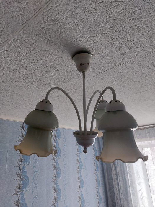 Люстра 3-рожковая