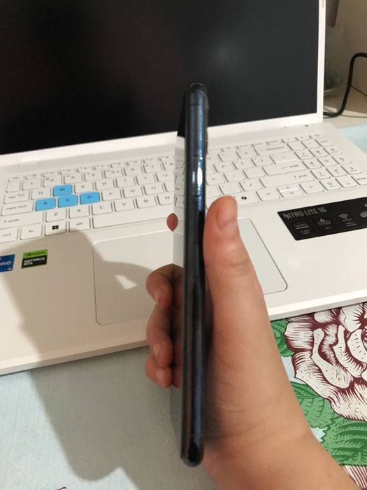 Iphone 11 pro max sotiladi ! Srochni