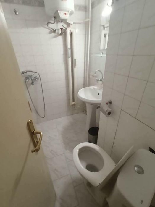 Дава се под наем Двустаен апартамент в Пловдив, Кършияка - 55 кв.м за 275 € - Снимка #4