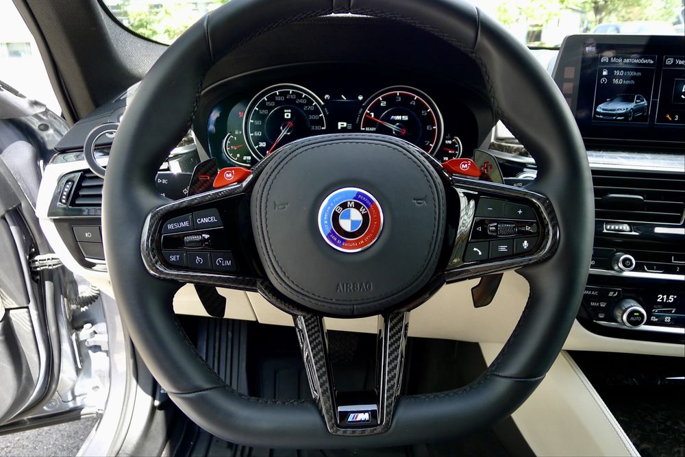 BMW-M5 CS 1000-1 в мире