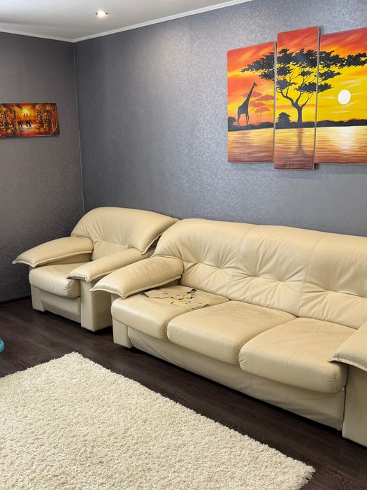 Продам диван бу .