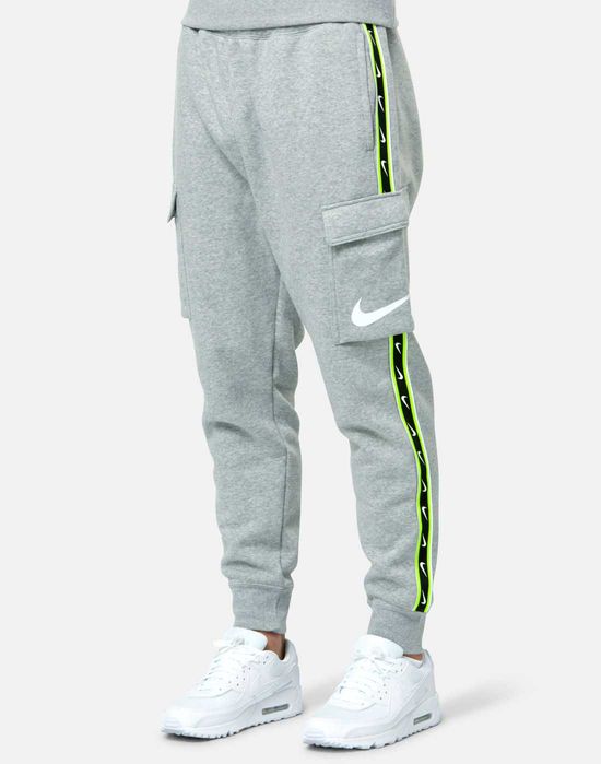 Мъжко Долнище Nike Sportswear Repeat Pants