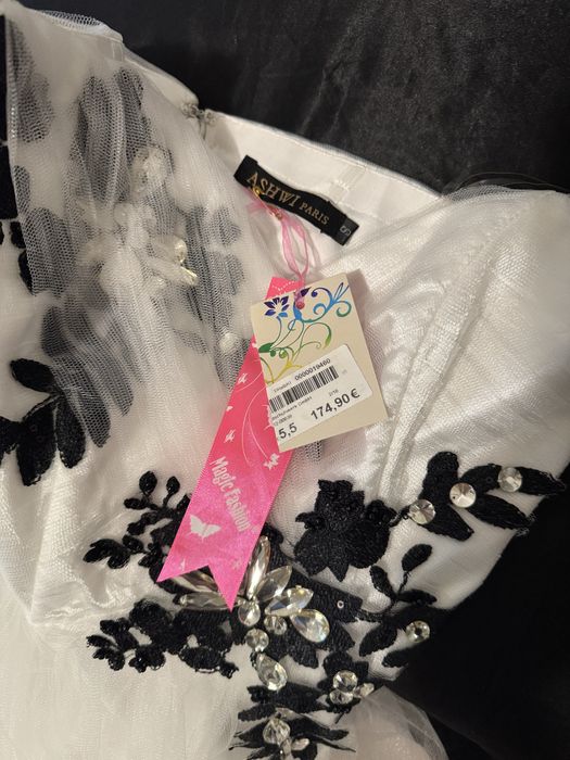 Лукс бутикова рокля; Кожено сако + подарък обувки и портмоне