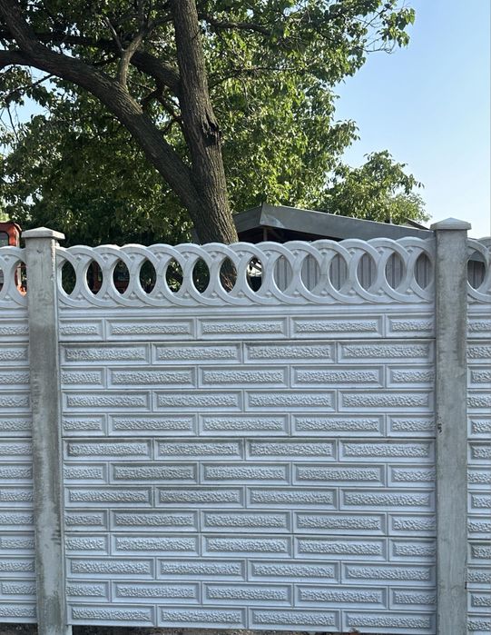 Producem si comercializam garduri de beton