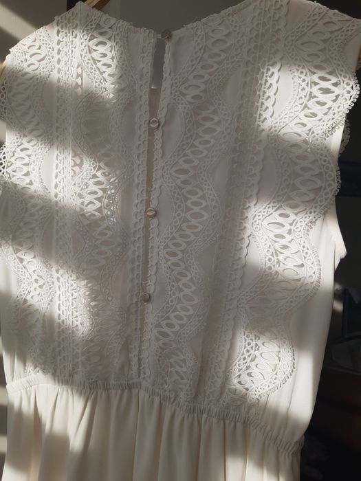 Продам белое платье