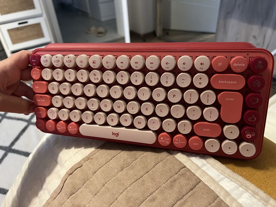Tastatura wireless Logitech Pop Keys