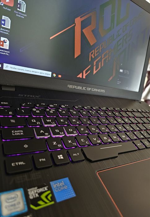 Asus ROG STRIX / Intel® Core™ i7 / NVIDIA GTX 1050