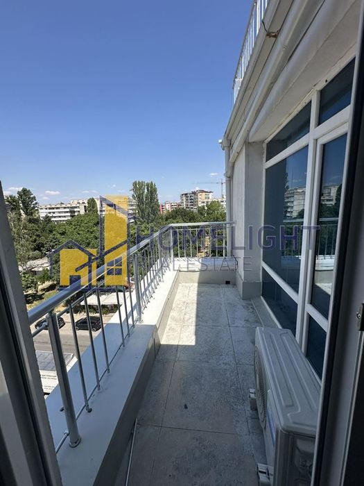 Двустаен апартамент в кв. Студентски град