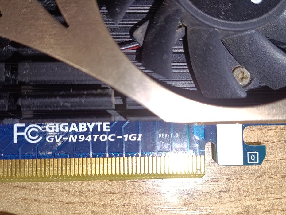 Видеокарта Gigabyte GV-N94TOC-1GI