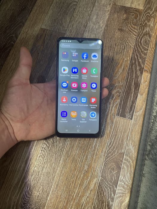 Продам телефон Samsung A12