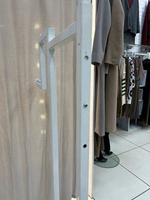 Стойка под одежду