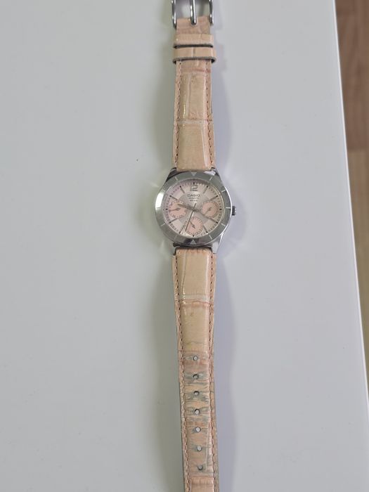 Ceas damă Casio LTP-2069 original, în stare foarte bună,