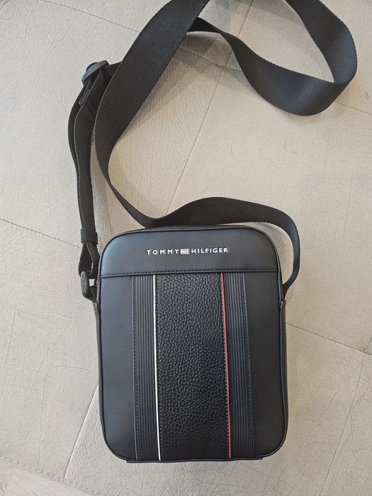 НОВА Мъжка чанта Tommy Hilfiger