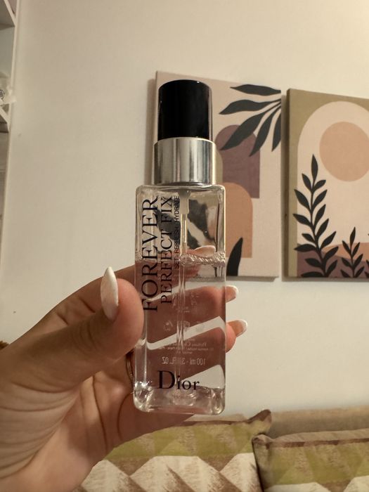 гримове Dior settings spray