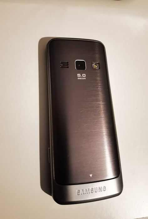 Telefon Samsung S5611