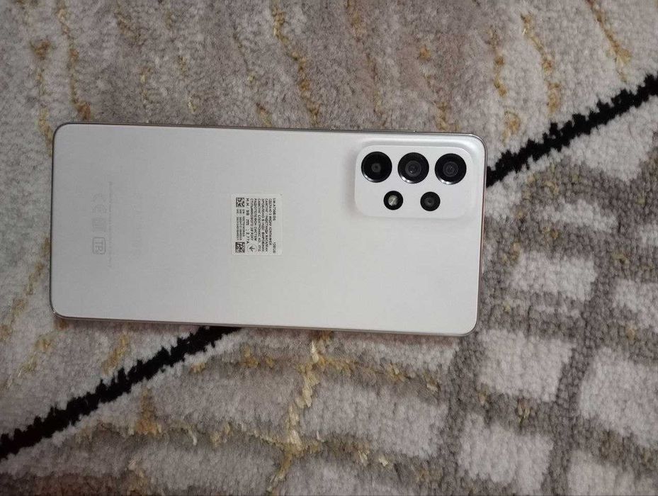Samsung A73 5G 128 GB holati ideal