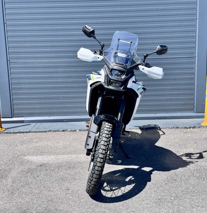 Motocicleta CFMOTO 450MT '26