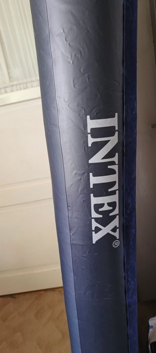Saltea gonflabila Intex nou