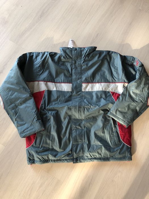 Vand geaca barbati(L) călduroasă .